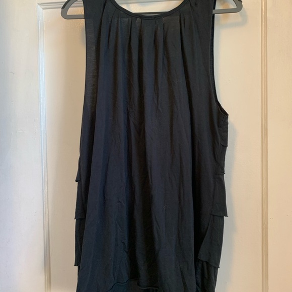 Aritzia Wilfred Black Tanktop - Picture 2 of 2